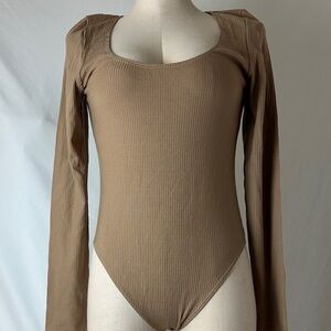 OZMA Women's Tan Long Sleeve Bodysuit